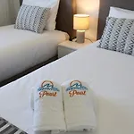 Pearl - In A Luxury Nazare
